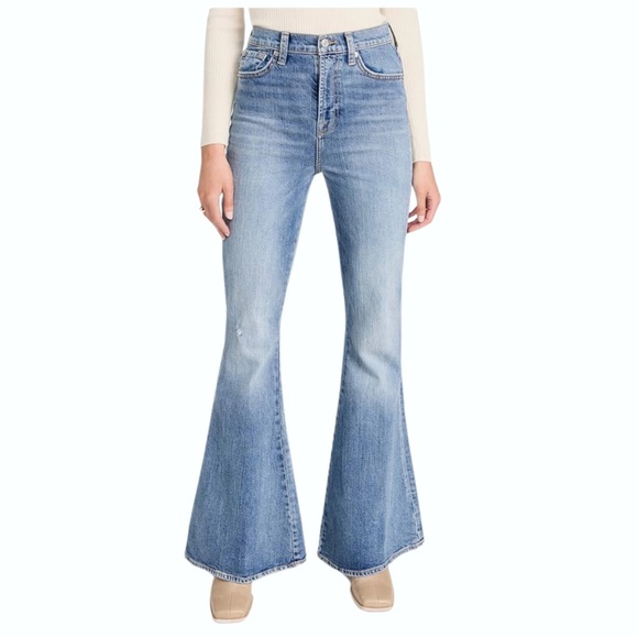 7 For All Mankind Denim - Megaflare Jeans in Maribel